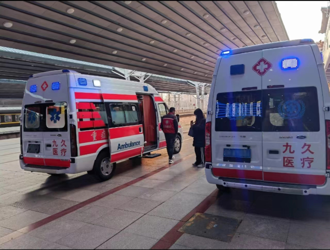 坪山区救护车长途转运